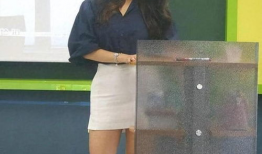 强奸美女老师视频,美女老师遭遇不测，视频曝光引发社会热议